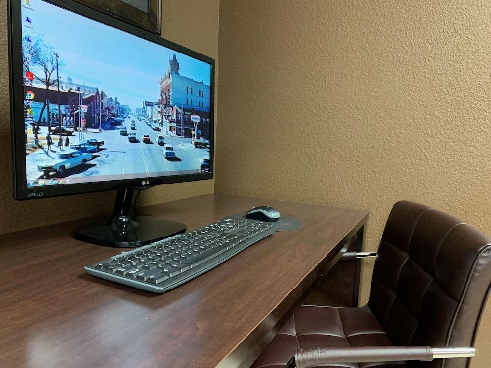 Comfort Inn 2*